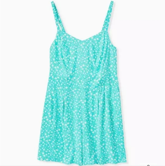 Torrid Challis Romper 2x - Picture 1 of 4